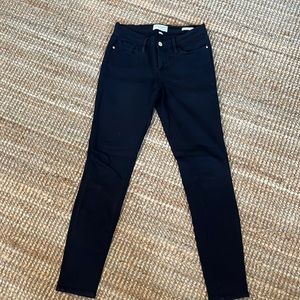 FRAME Le Skinny de Jeanne Crop Jeans - Film Noir - Sz 26